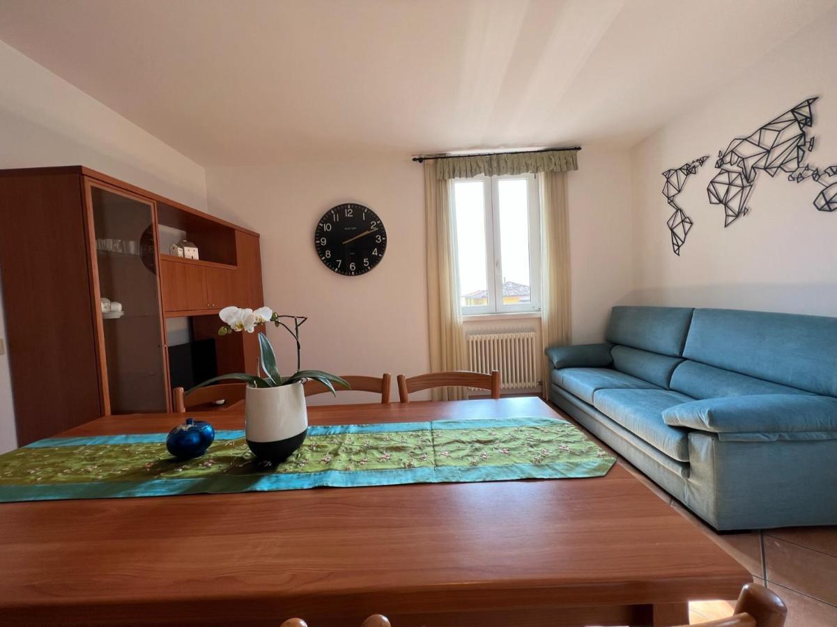 Appartamenti Baia Azzurra 6. Torbole Sul Garda ภายนอก รูปภาพ